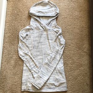 Luluemon Pullover